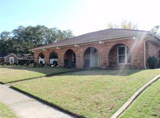 5841 Abbey Dr, New Orleans, LA 70131