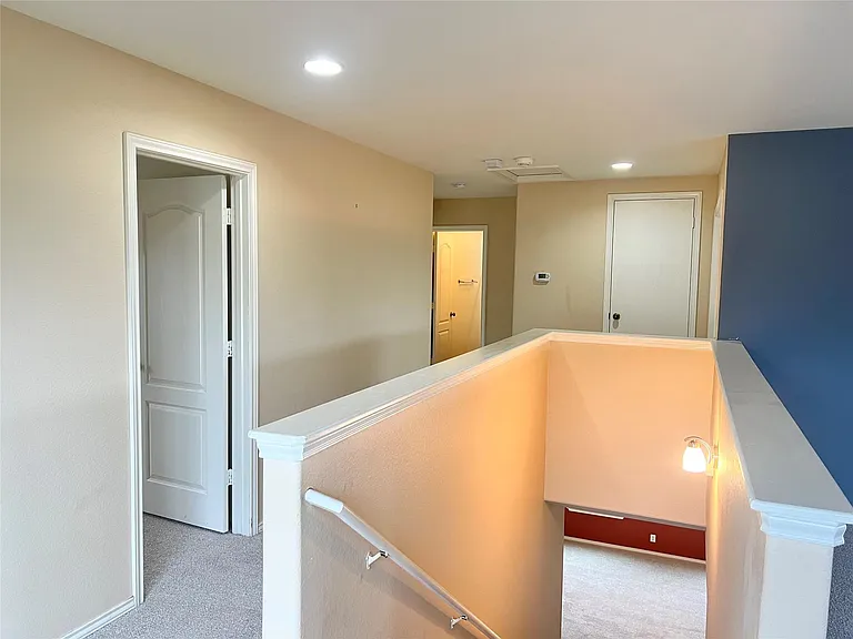 160 Mistletoe Ln — Photo 13
