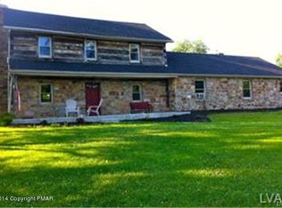 3678 W Lizard Creek Rd, Lehighton, PA 18235