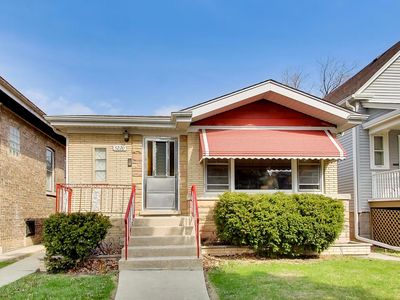 5220 W Patterson Ave, Chicago, IL, 60641