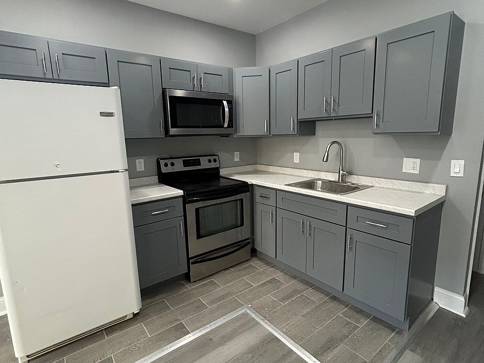 1st image of 4542 N 19th St #1