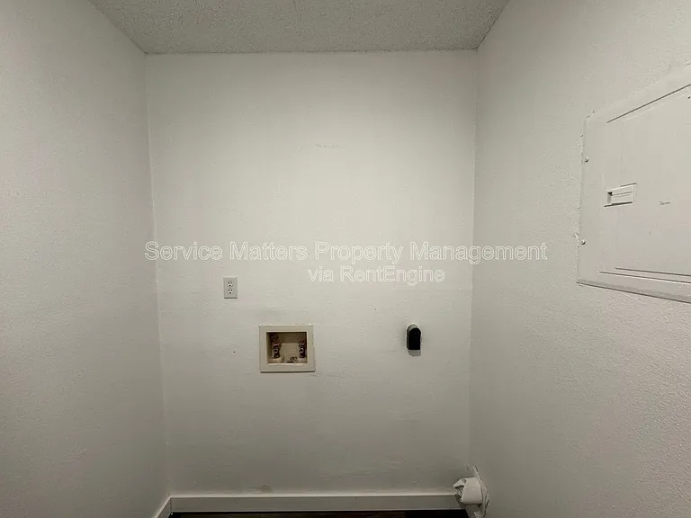 485 N Fairfield Dr #F — Photo 12