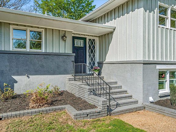 2nd image of 5504 Normandy Rd
