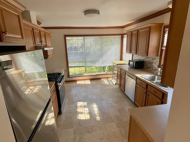 17457 E Main St — Photo 12