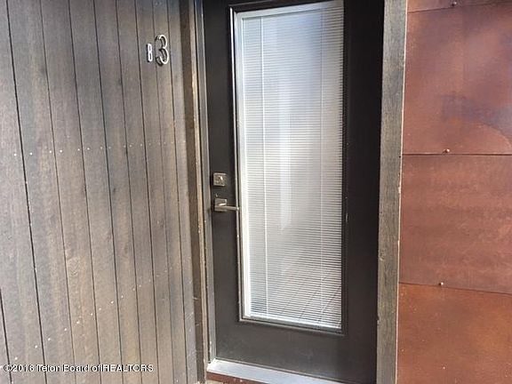 4th image of 355 W Deloney Ave APT B-3