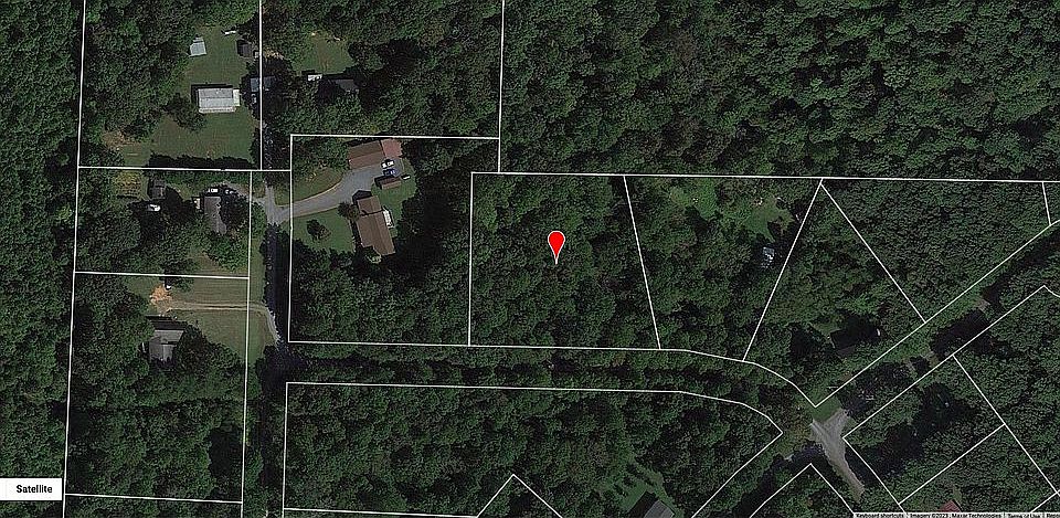 1st image of Poplar Forest Ln