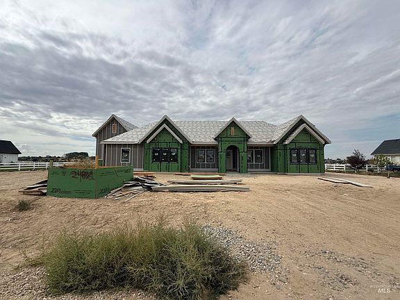 4th image of 24821 Haflinger Way