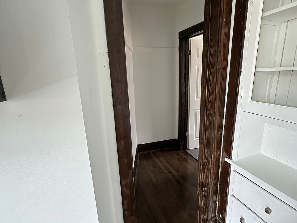 1st image of 2535 N Linder Ave #1R