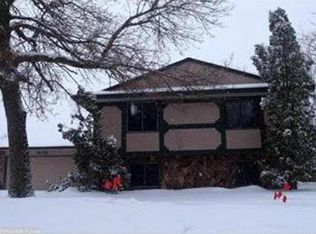 2001 Brookdale Dr, Minneapolis, MN 55444