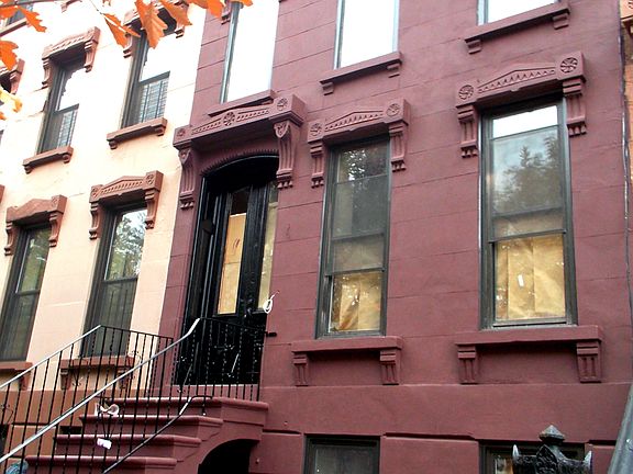2nd image of 768 Quincy St #1