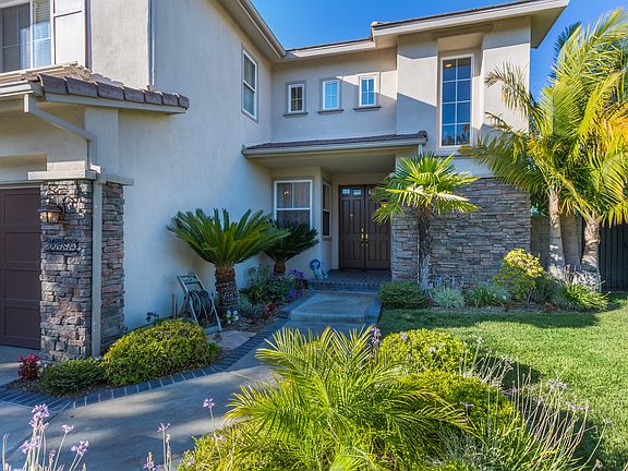 3rd image of 20593 Crestline Dr