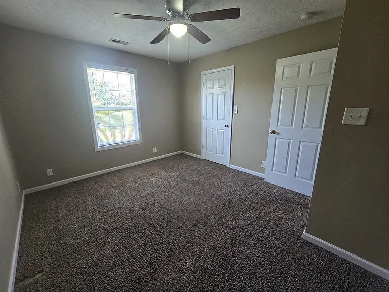 812D Oak Arbor Ct — Photo 12