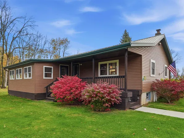 314 Cameron Drive, Alburgh, VT 05440