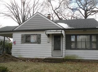 8109 W Scranton Pl, Milwaukee, WI 53218