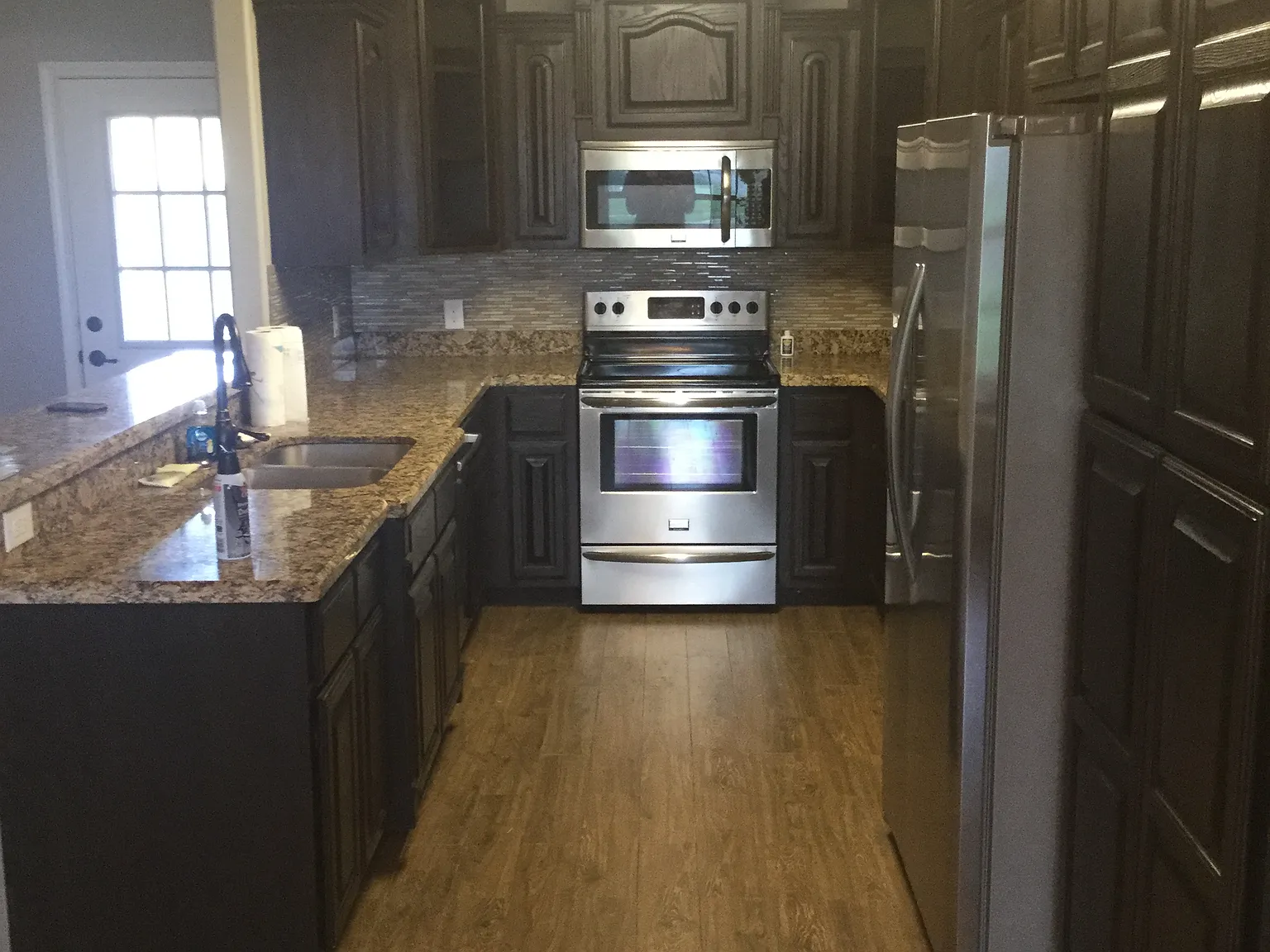 3 bed, 1360 sqft, $1,900 — Photo 3
