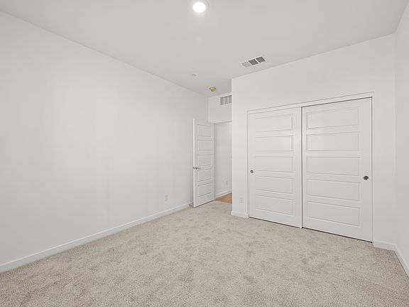 5 web or mls Lennar 513 ARTHUR POINTE ST 5