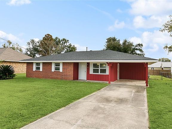 2nd image of 128 Pleasant Valley Dr