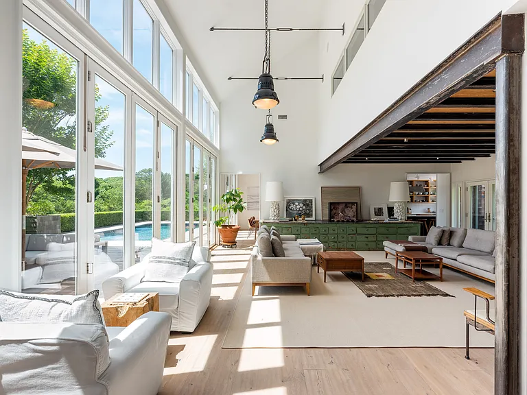 4 Pony Ramble — Photo 1