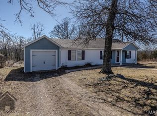 22818 Spruce Rd, Waynesville, MO 65583