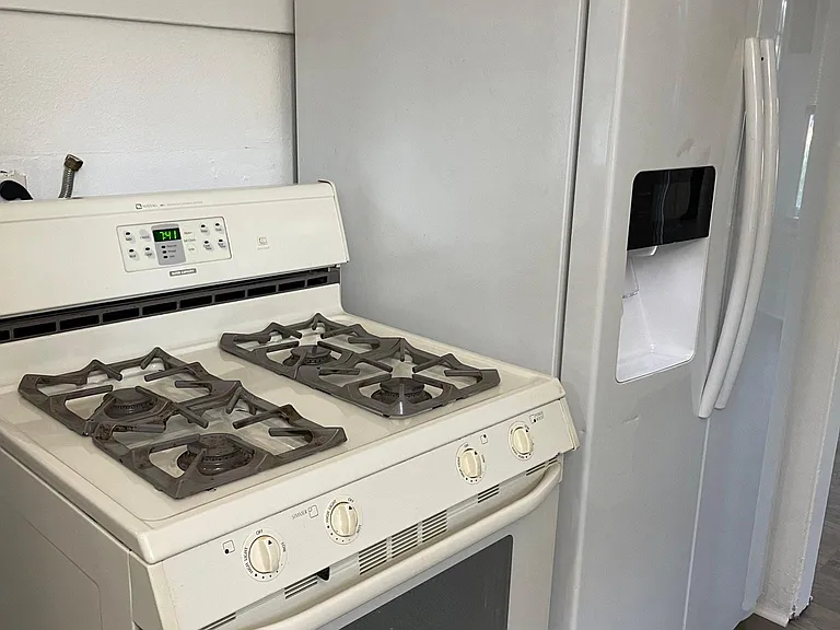 1205 Warren St — Photo 7