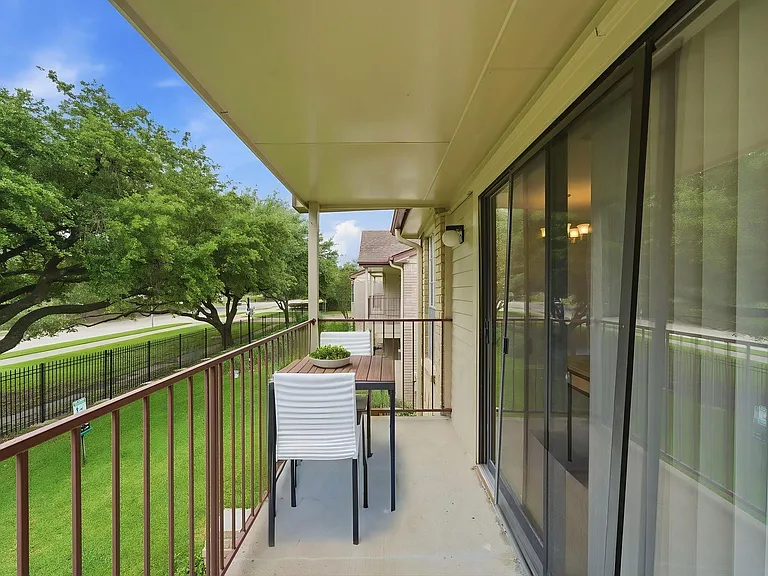 2120 El Paseo St #2812 — Photo 8