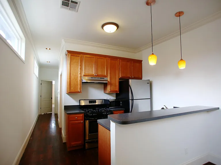 154 Alvin Callender St #154 — Photo 3