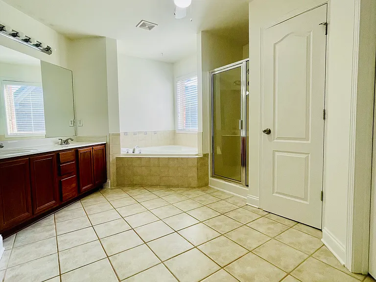 2213 Stancil Point Dr — Photo 21