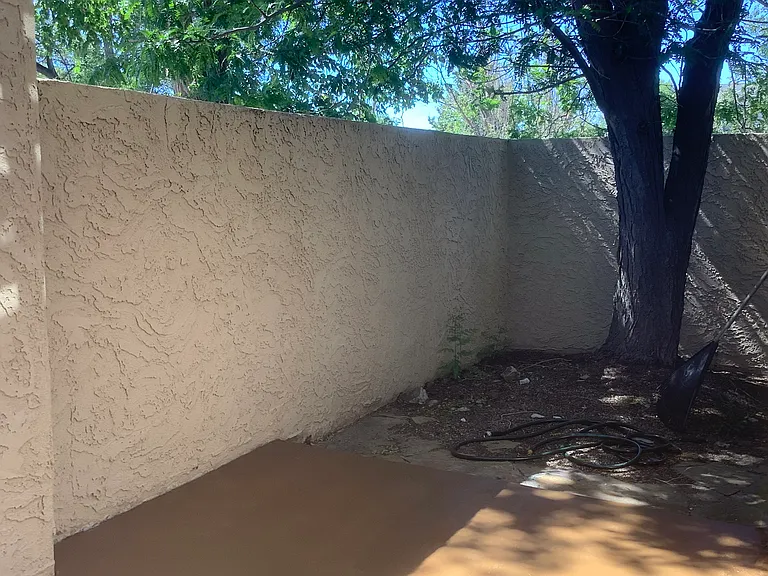 415 S Marina St — Photo 10