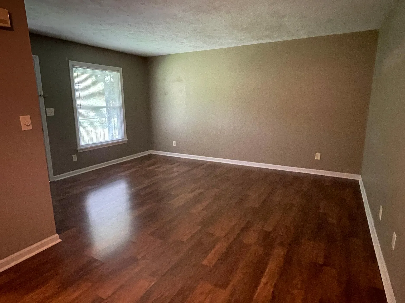 1 bed, $895 — Photo 4