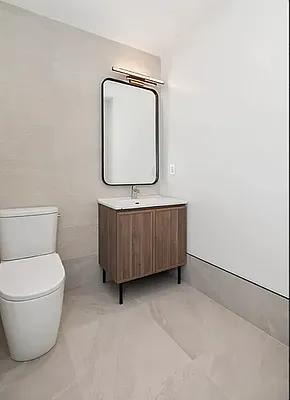 Rented by REAL New York | media 10