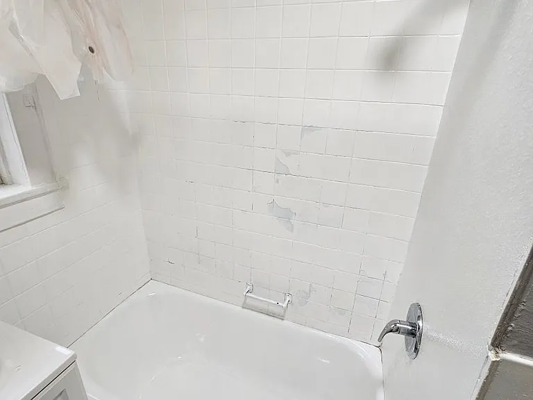 385 Morris St — Photo 7