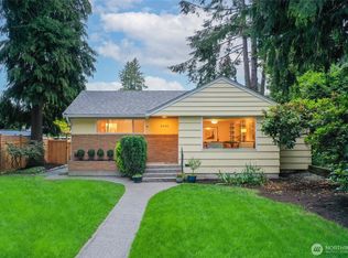 3444 45th Ave SW, Seattle, WA 98116