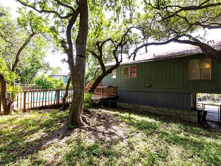 208 Westhaven Dr — Photo 31
