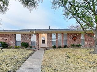 2011 Gardanne Ln, Carrollton, TX 75007