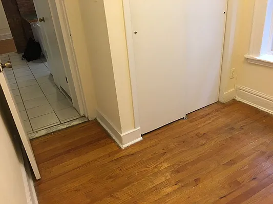 Rented by Chartwell Manhattan Realty | media 28