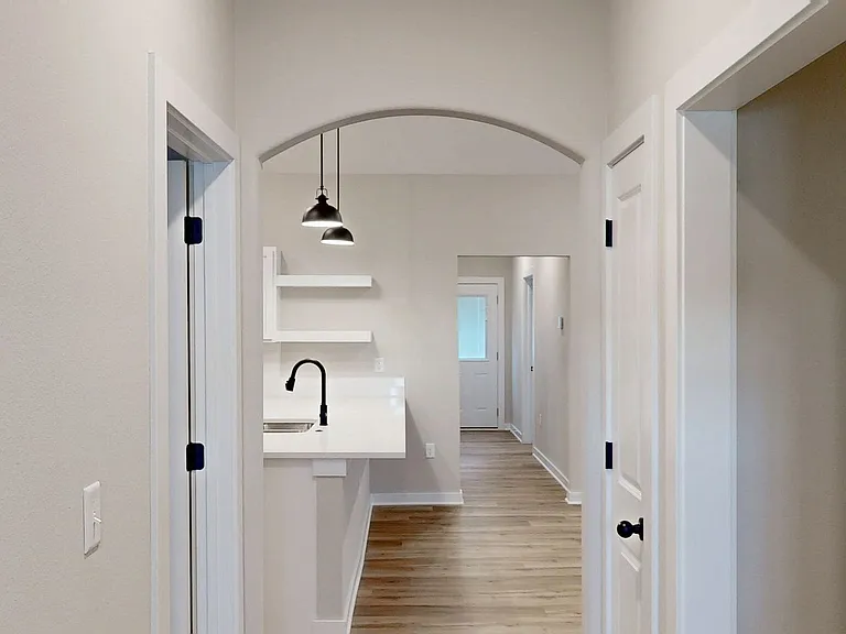2314 E Spring Hill Ct — Photo 10