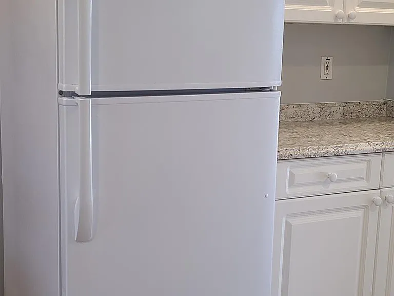 13793 Yarmouth Dr — Photo 5