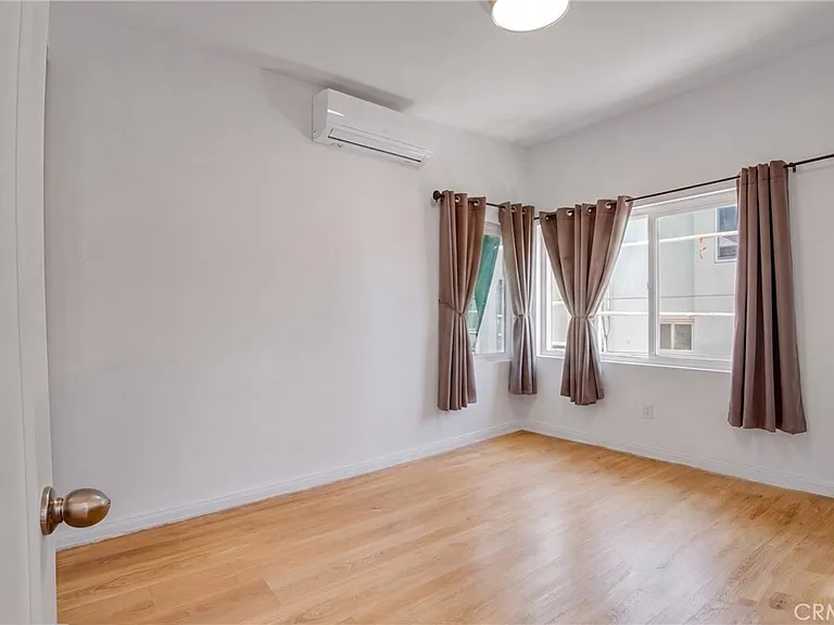 3600 The Strand #D — Photo 18