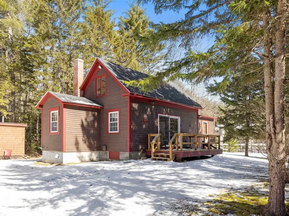 11 Orris Road, Thornton, NH 03285