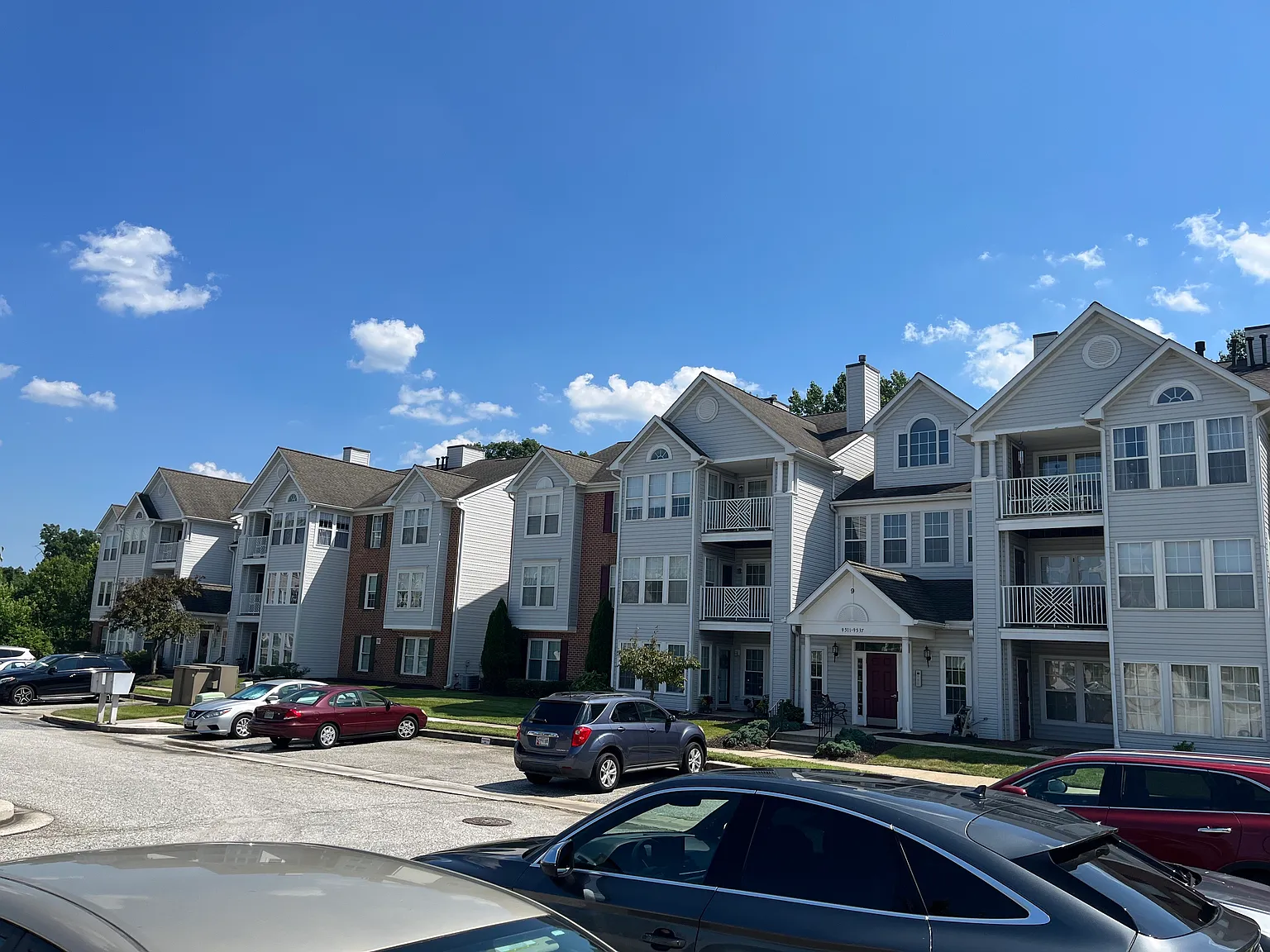 2 bed, 1295 sqft, $2,150 — Photo 1