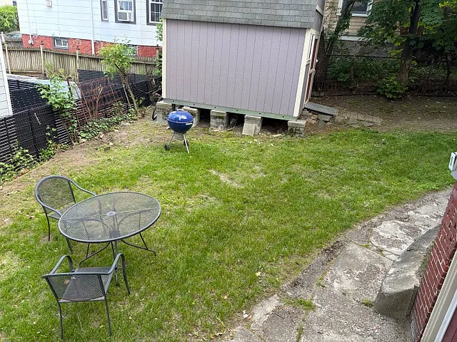 91 Belmont St #1 — Photo 4