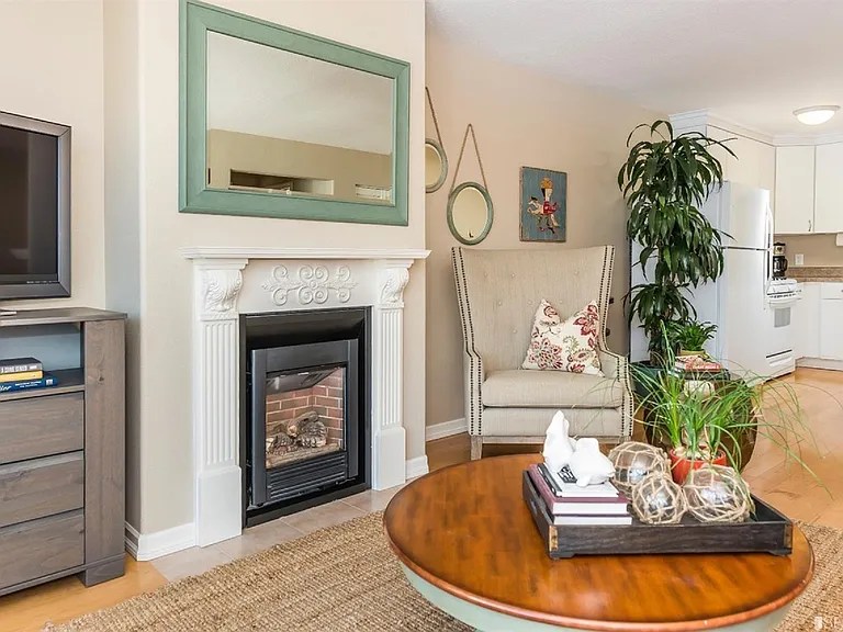 27 Cadell Pl — Photo 2