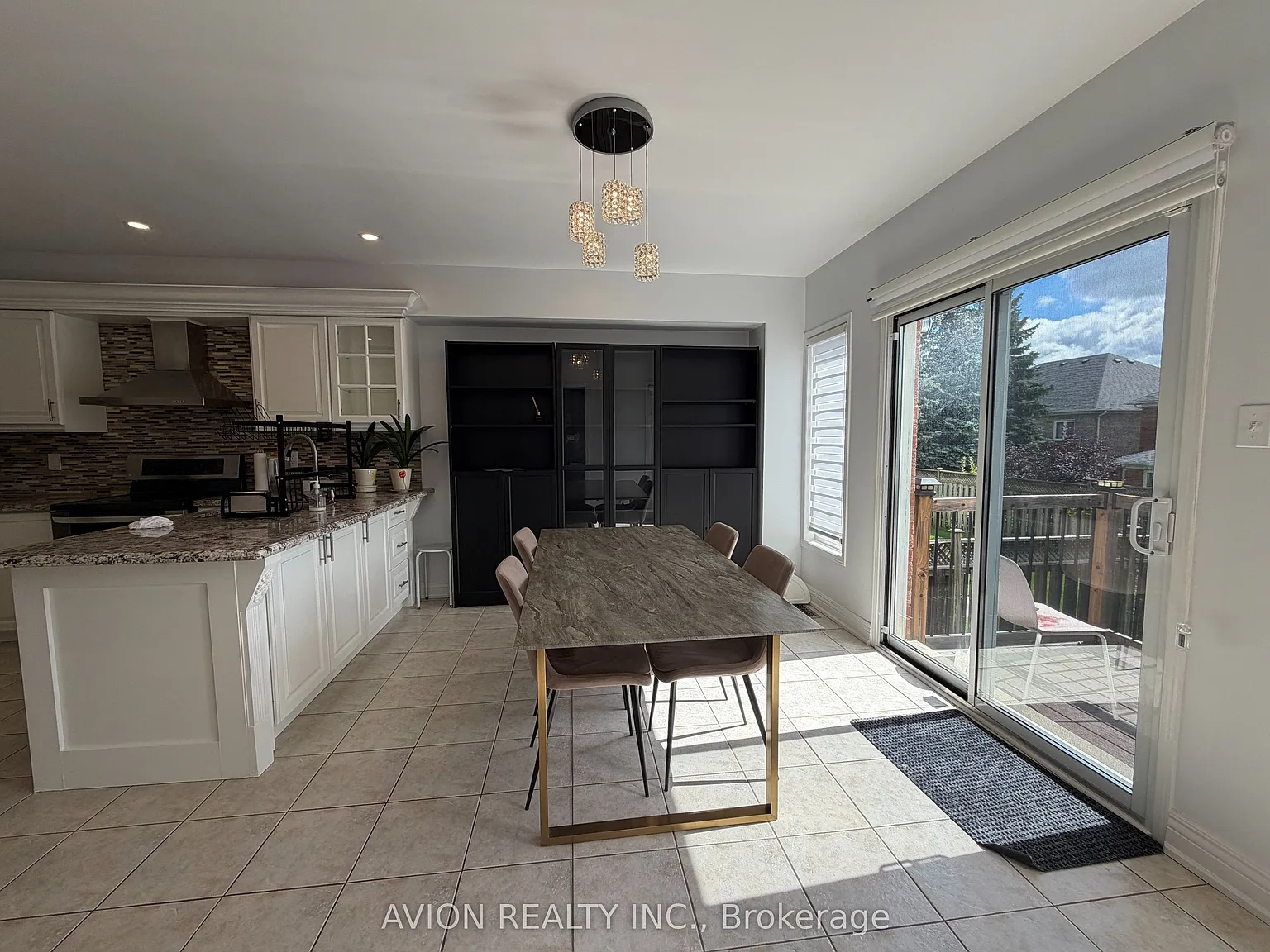 4 bed, $3,800 — Photo 4