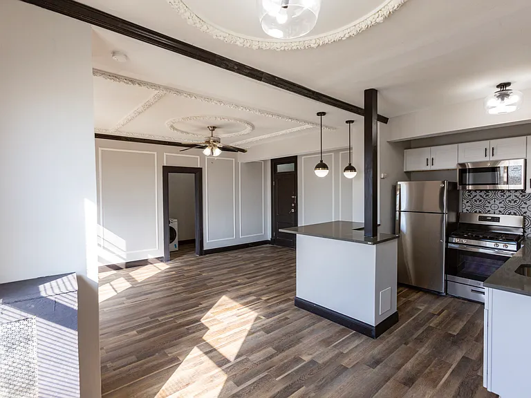 1917 S Grand Blvd #407 — Photo 15