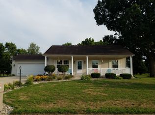 19490 Sunlit Blvd, Goshen, IN 46528