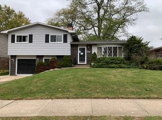 1416 Glenwood Ave, Waukegan, IL 60085