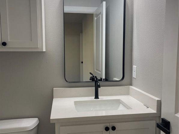 tulsa-oklahoma-458404124 picture