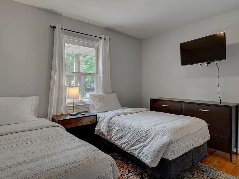 2408 Shirley St — Photo 26