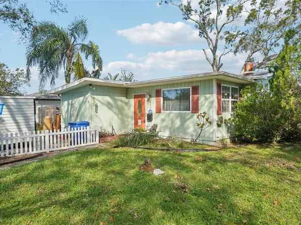 939 52nd Ave N, Saint Petersburg, FL 33703
