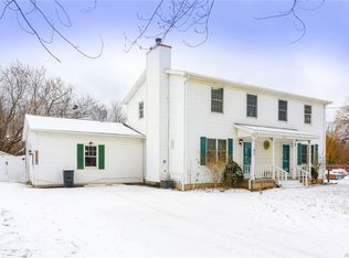 6401 Edgewood Dr, Niagara Falls, NY 14304